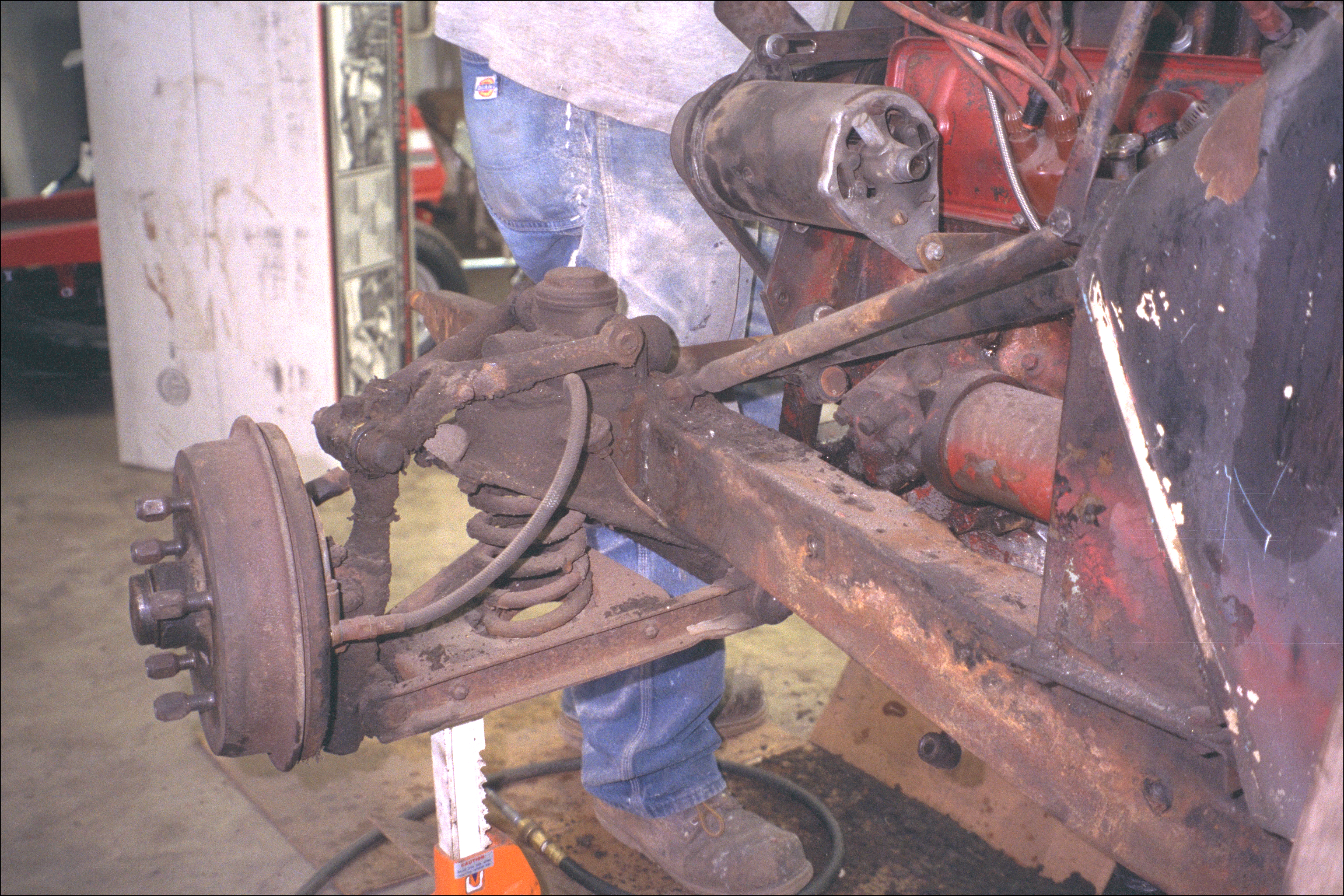 Front left suspension and wheel